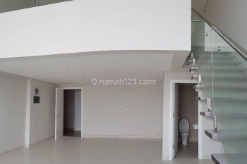 Soho Ciputra World Surabaya Lantai 28 Hadap Utara Kosongan