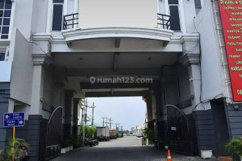 Tempat Usaha Ini Cocok Untuk Resto Atau Kantor!