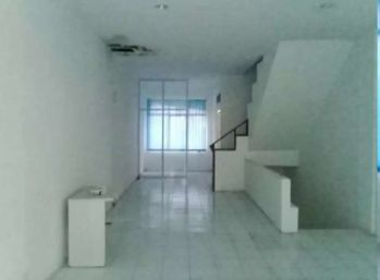 Dijual Ruko 3 lantai jl Tanjung Datuk, dekat Klinik Sari Husada