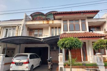 Disewakan Rumah di Permata Hijau