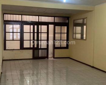 Dijual Rumah Siap Huni Dengan Lingkungan Asri Dan Hunian Nyaman