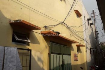 Di Jual Kost Kost an Jl.ahmad Yani Depan Kampus Stt Texstil