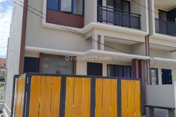 Rumah Baru 2 Lantai dekat grand galaxy park di galaxy Bekasi