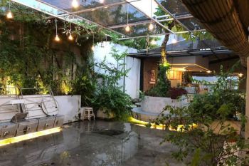 Gudang Rungkut Ex Cafe + Resto, Siap Untuk Berbagai Usaha