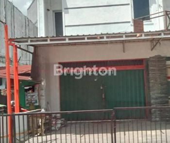 Ruko 2 Lantai Lokasi Strategis dekat Kampus