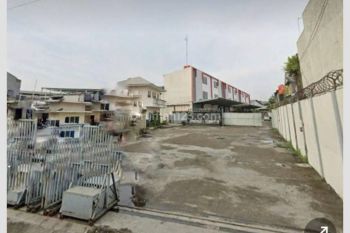 Gudang gandeng 6 unit di daan mogot