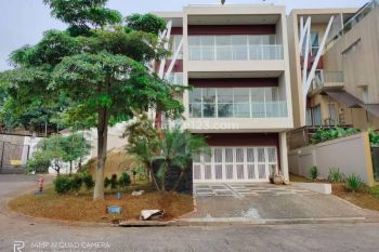 Rumah 2 Lantai di Sentul City River View Gunung Salak Bogor