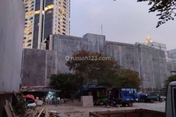 Dijual Tanah di Simprug Lokasi Prime Jakarta Selatan