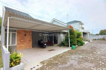 Rumah Hunian Lingkungan Cluster Mewah Mojosongo Solo