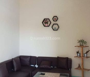 Rumah Bagus Minim Renovasi di Bumi Parahyangan Kencana