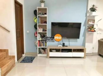 Dijual Rumah 2 Lantai Baru Renov di Bintaro Sektor 4 Ada Rooftop