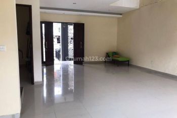 Hot List Di Jual Villa Lokasi Tukad Pakerisan Panjer Denpasar Selatan