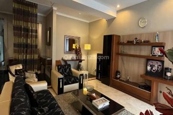 Rumah Tanjung Duren Jalan Raya 3 Lantai Dan Interior Keren