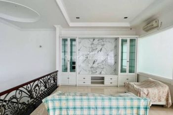 Rumah mewah design klasik modern di Singgasana Pradana Kota Bandung