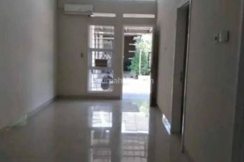 RUMAH ASRI DALAM CLUSTER SAYAP BUAH BATU (FX)