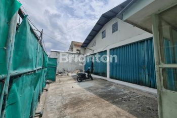 kan Gedung Rungkut Siap Pakai