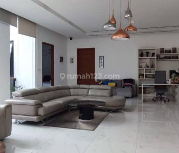 Rumah Mewah Ala Sultan Tinggal Bawa Baju Aja