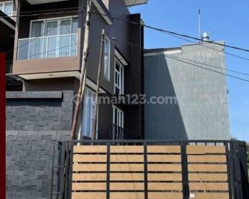 Harga Kaget Rumah Hoek Ready Stock Setiabudi Dkt Bandung 159B2