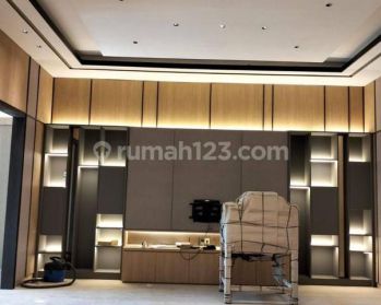 Rumah Mewah di Sunter Dgn 7 Kt, 6 Km, 1 Garasi, 2 Carpot, SHM