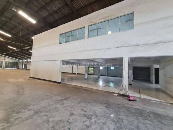 Gudang Strategis Di Cikokol Tangerang Luas 2.554m2 Hadap Timur