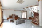 thumbnail-disewakan-rumah-pondok-indah-7