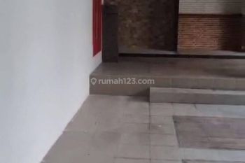 Rumah Showroom/toko S.parman