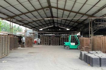 GUDANG DIJUAL VIA LELANG BANK DILELANG TGL 08 JAN 2024 AREA PASAR KEMIS SIAPA YG