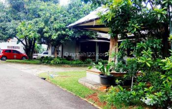 Rumah dijual halaman luas & asri lokasi dekat Tol Pamulang