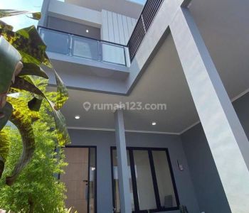 Rumah Baru 2 Lantai Hanya 2KM dri Jl AH Nasution Arcamanik Ujungberung