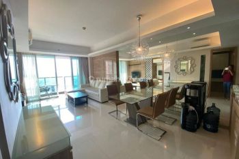 Kemang Village Tower Intercon 2 BR Balcony 95 m²