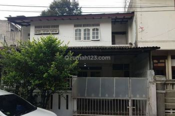 Rumah Murah Bintaro Jaya Sektor 2 dengan Lingkungan Asri dan Nyaman