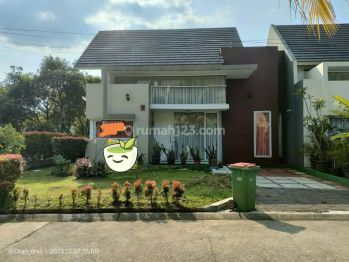 Rumah Hook Bagus Di Kawasan Berkembang Green Valley Sentul City Bogor