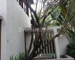 thumbnail-5-bedroom-modern-house-at-tropical-compound-in-cilandak-5