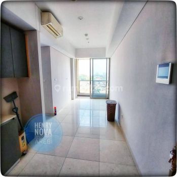 Taman Anggrek Residence Unit 3 BR Semi Furnish City View