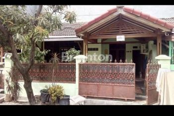 Rumah di Harapan Indah