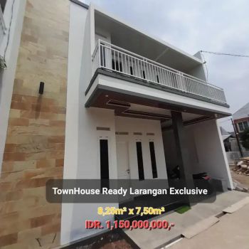 Rumah Posisi Di Komplek Larangan Kondisi Baru