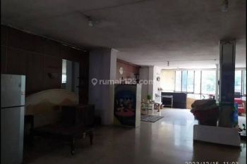 Disewakan Ruko 3 Lantai Serba Guna di Karapitan Mainroad