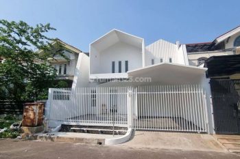 Sewa Rumah 2 Lantai di Taman Permata Buana Jakarta Barat R R