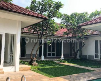 4 Bedroom Stand Alone Tropical House In Cipete