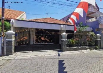 Rumah Kali Kepiting Jaya Strategis Baru Renov