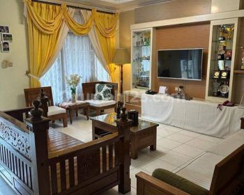 Di Jual Murah, Rumah 2 Lantai Siap Huni di Taman Modern, Cakung, Ujung Menteng,