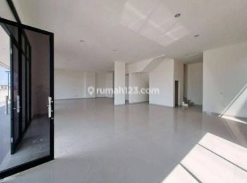 Jual Cepat Soho Ebony 8x18 Pik Posisi Boulevard Utama View Laut