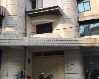 Disewakan ruko komplek luxor permai cocok untuk kantor