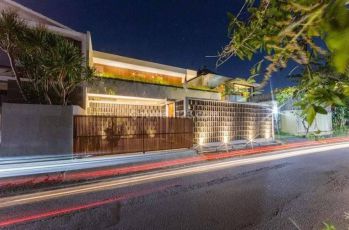 Minimalist Freehold Villa For Sale Located At Seminyak Bali