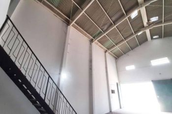 Gudang Dijual 200 Meter MURAH Strategis BONUS 12 ROOF FAN VENTILATOR