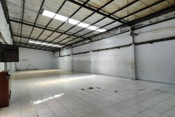 Gudang Holis Permai Dekat Ke Mainroad Holis