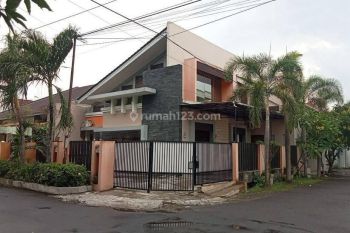 Rumah Full Furnish Tengah Kota Solo Jajar Laweya