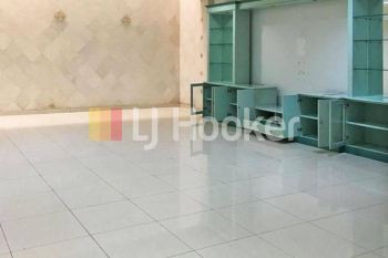 Rumah Kelapa Puan Timur Kelapa Gading, Jakarta Utara