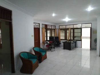 Dijual rumah mewah di Duren Sawit Jakarta Timur