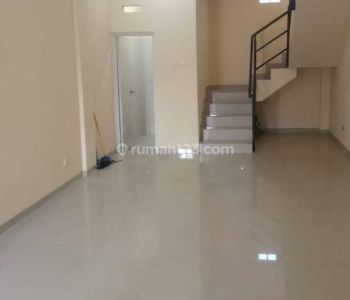 Sewa Ruko Keren Bersih Mainroad Sangkuriang Cimahi 3 Lantai